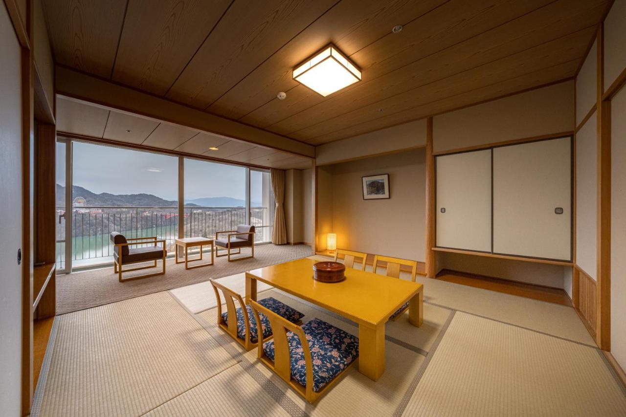 Enakyo Onsen Hotel Yuzuriha 외부 사진